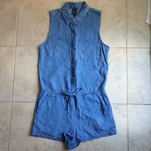 Forever21 Denim romper size small